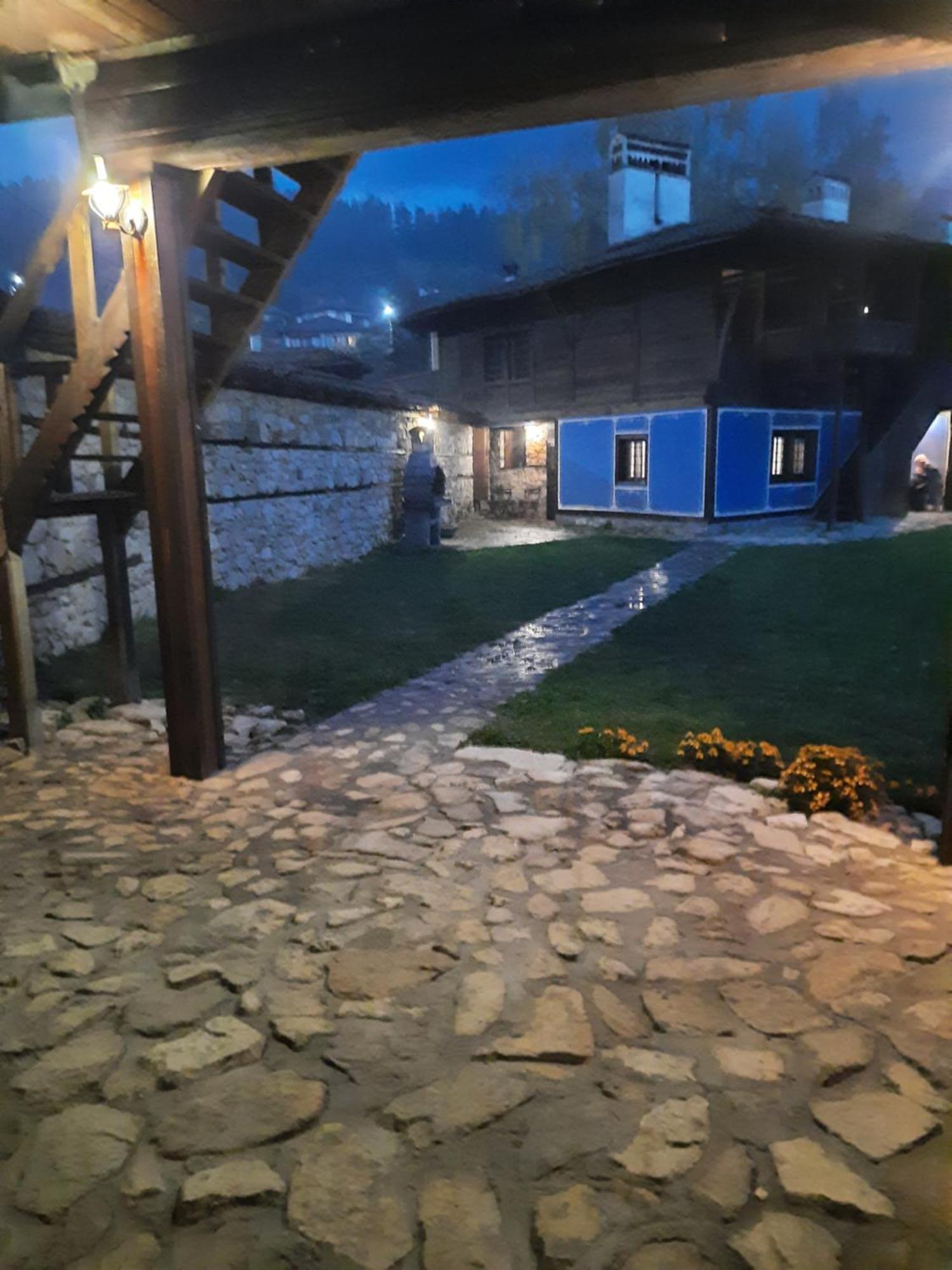 Чолаковата Къща Hotel Koprivshtitsa Ngoại thất bức ảnh
