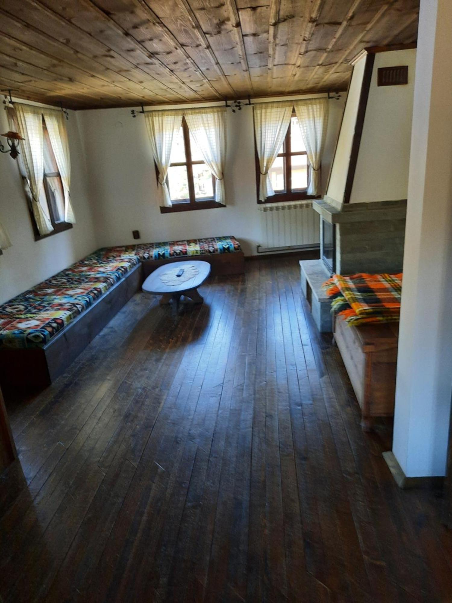 Чолаковата Къща Hotel Koprivshtitsa Ngoại thất bức ảnh