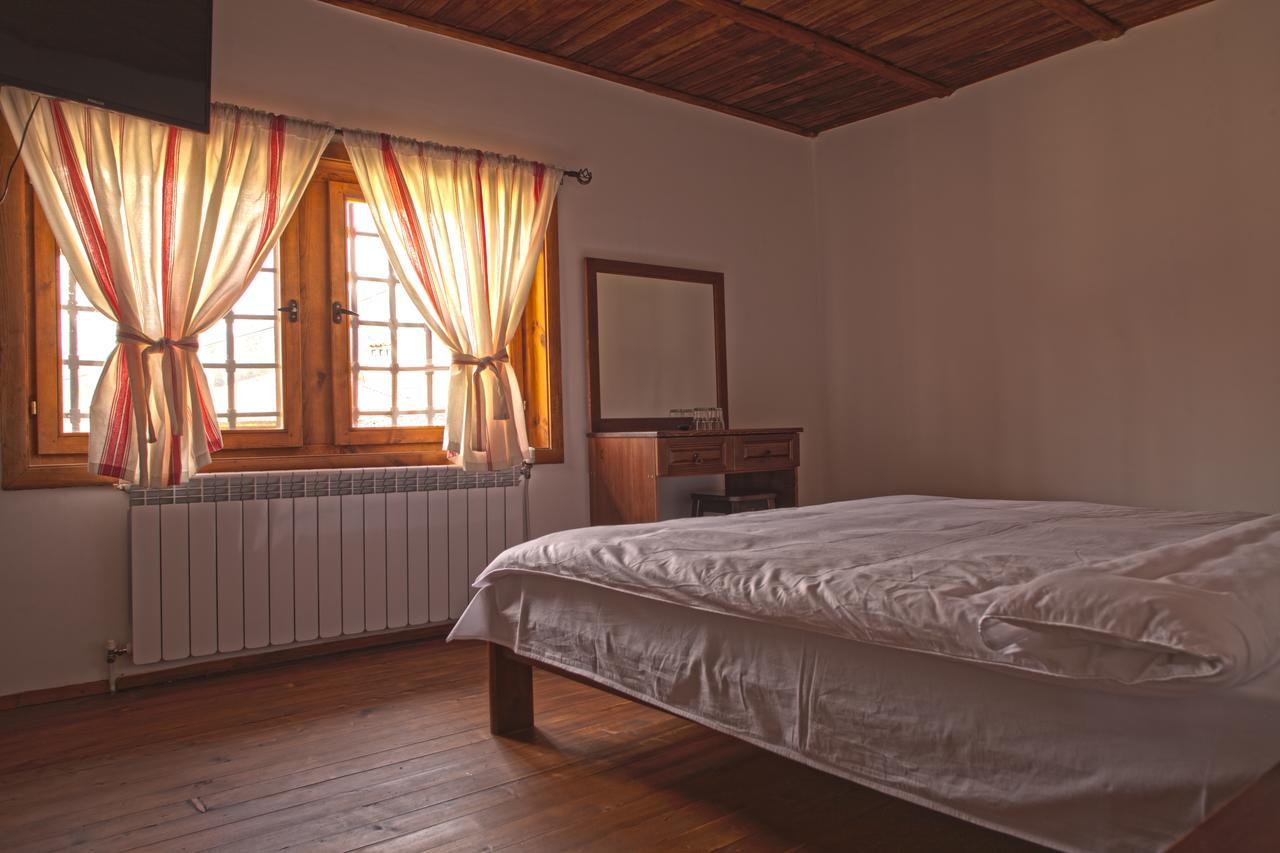 Чолаковата Къща Hotel Koprivshtitsa Ngoại thất bức ảnh