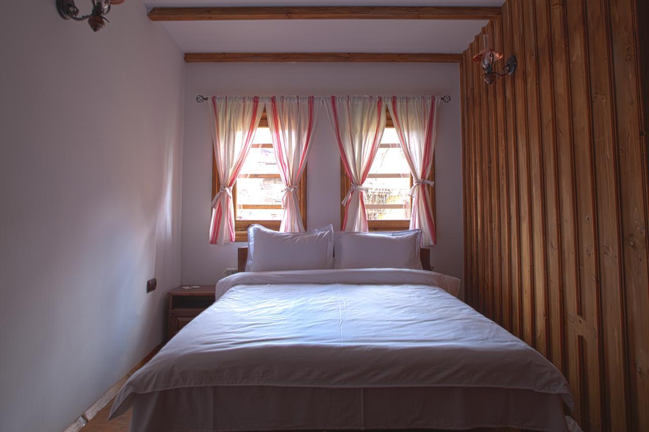 Чолаковата Къща Hotel Koprivshtitsa Ngoại thất bức ảnh