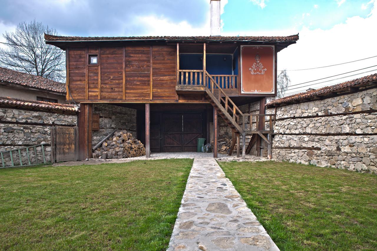 Чолаковата Къща Hotel Koprivshtitsa Ngoại thất bức ảnh