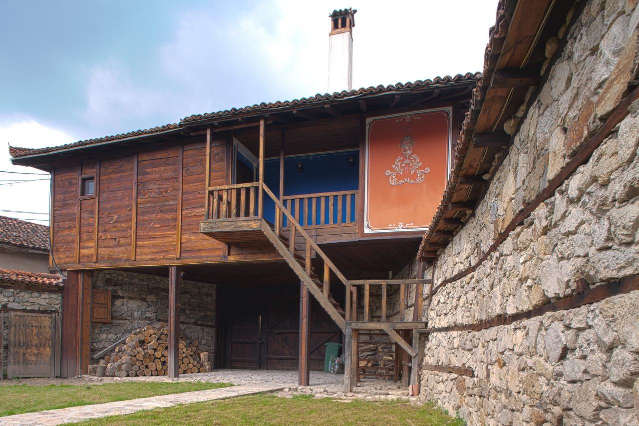 Чолаковата Къща Hotel Koprivshtitsa Ngoại thất bức ảnh