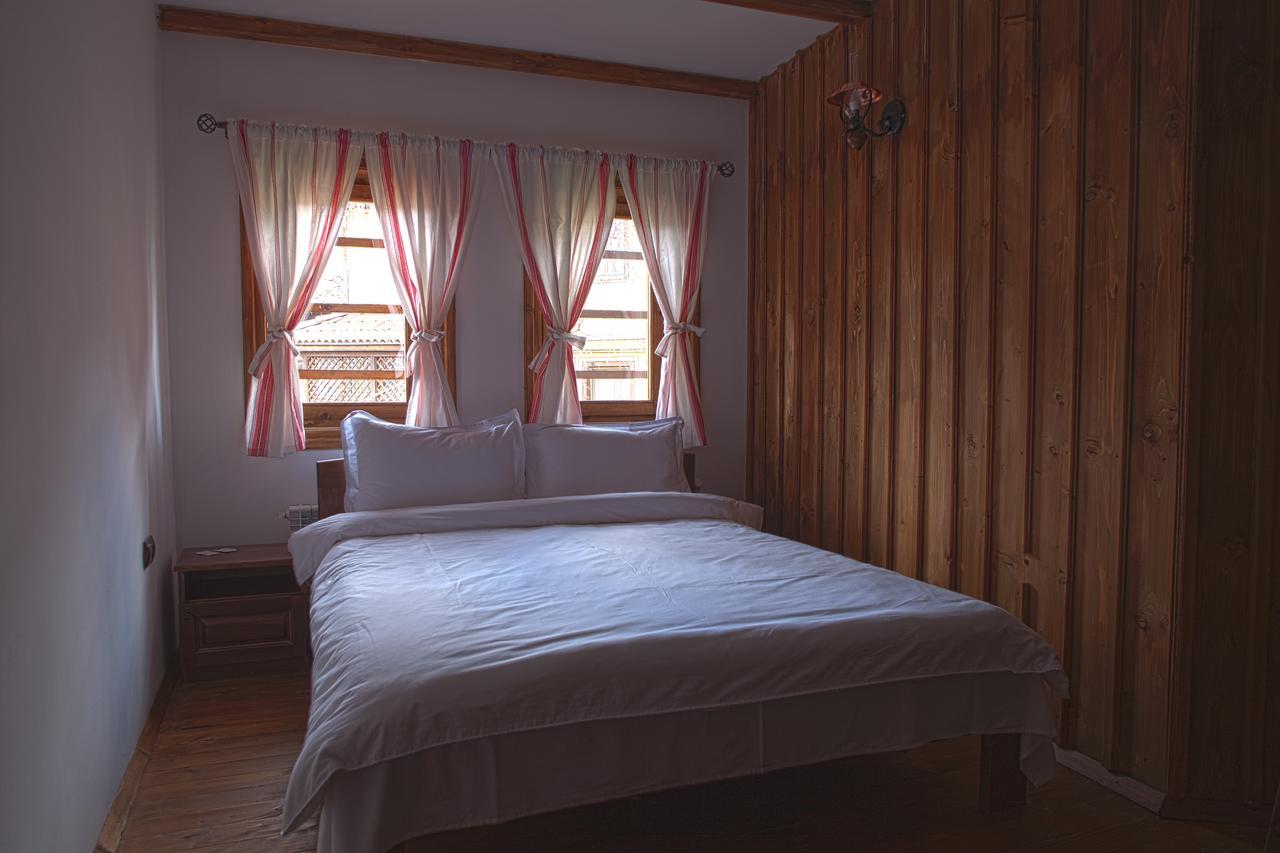Чолаковата Къща Hotel Koprivshtitsa Ngoại thất bức ảnh