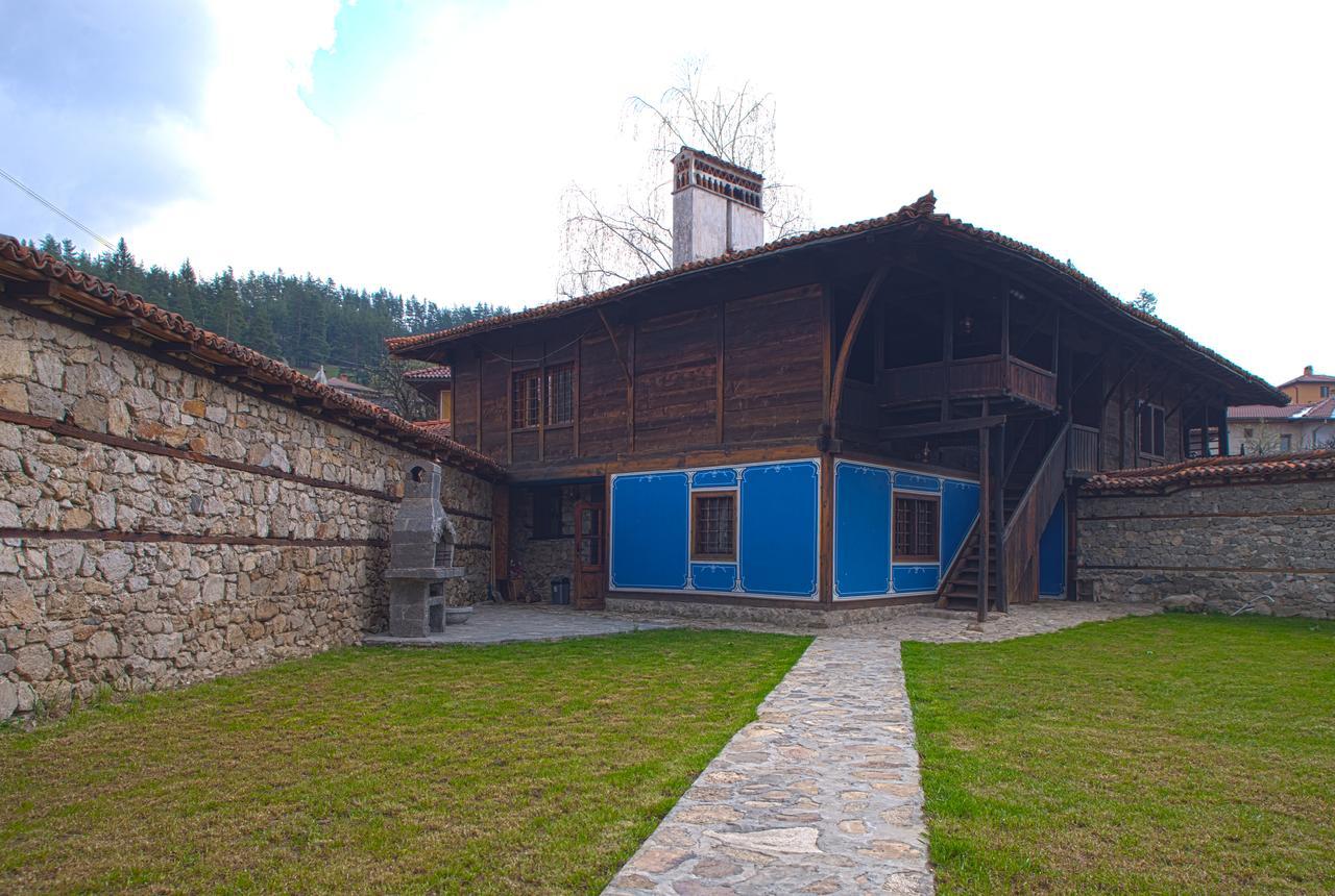 Чолаковата Къща Hotel Koprivshtitsa Ngoại thất bức ảnh